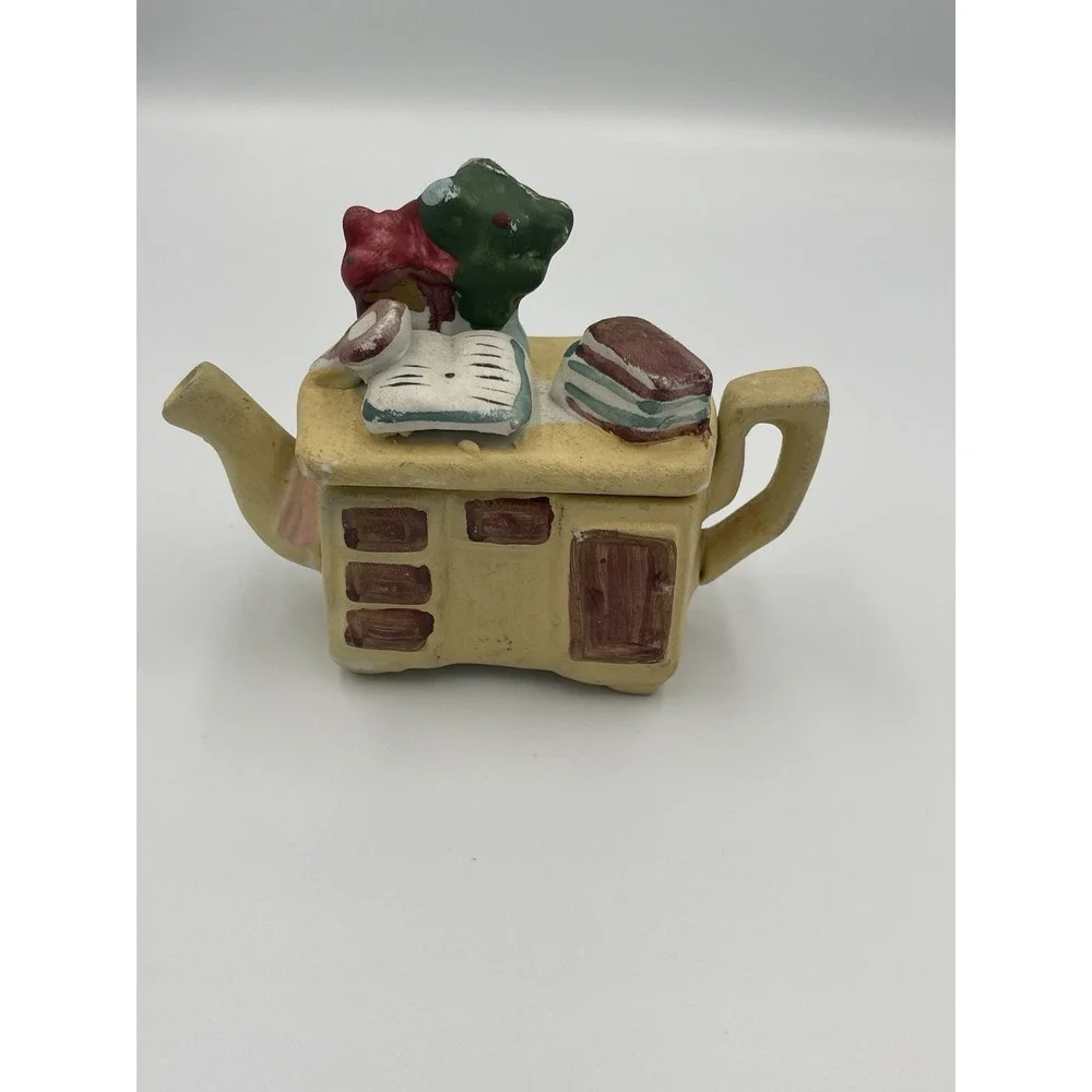Vintage Miniature Teapot Set‎ Table Decor Knick Knack Trinkets Box